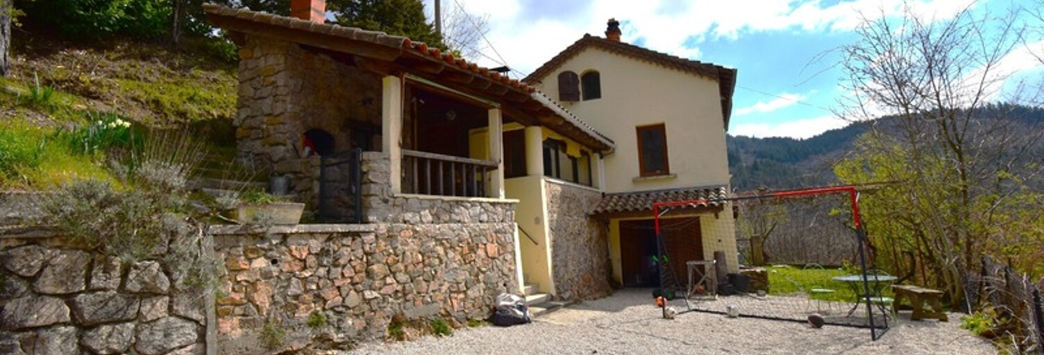 Maison 5 Pièces 68 m² à vendre à Belsentes (07160)