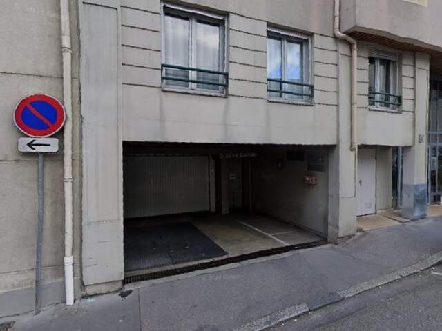 Garage/box — photo du bien