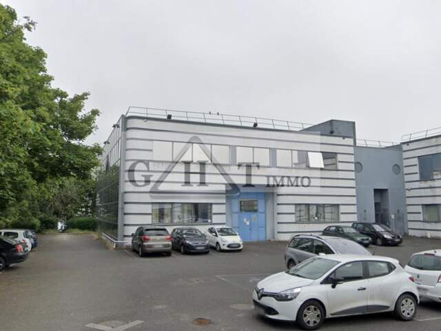 Bureaux - 700m² - Grigny — photo du bien