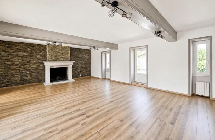 Domaine de réception de charme avec piscine - Parcelle 1 912 m² — photo 3