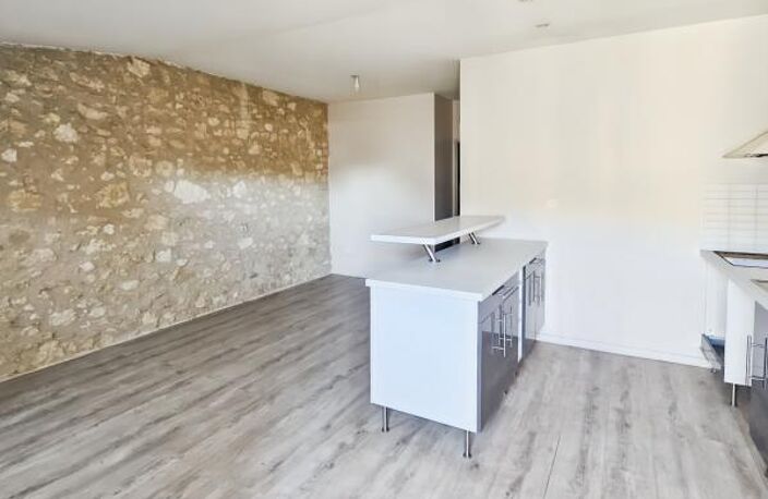 Immeuble de rapport – Plein centre de Pertuis — photo 3