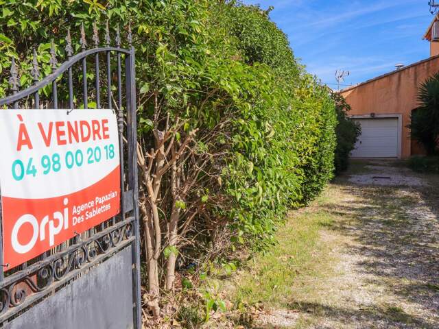 Maison À Vendre T5 + Grand garage Au coeur des Sablettes — photo du bien