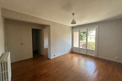 Appartement 3 pièces 565 €
