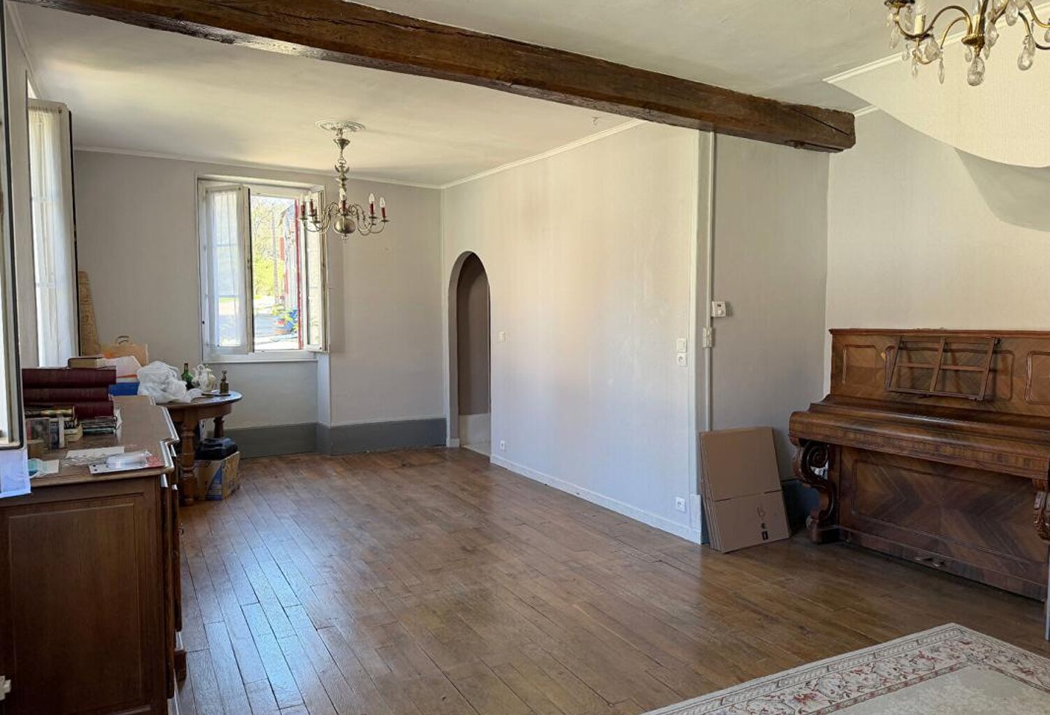 Maison ancienne 6 pièces 127 m² avec courrette de 30 m2 devant — photo 1