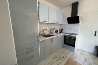 Appartement 3 pièces 750 €