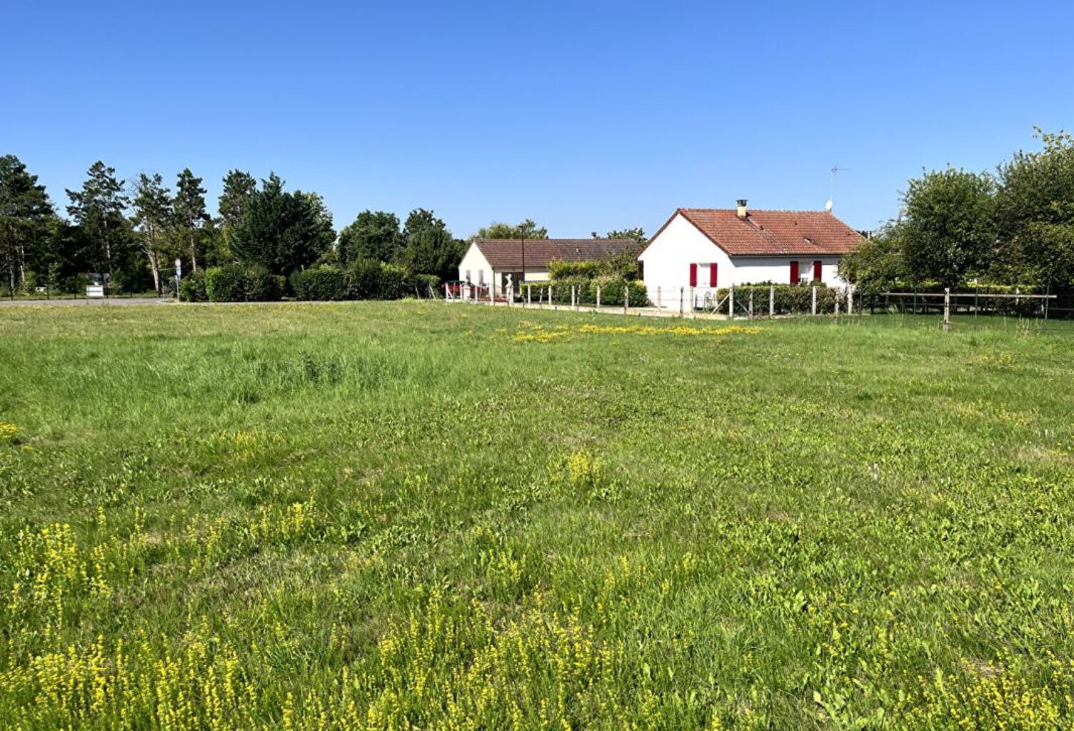 Terrain Les Grandes Chapelles 1720 m2 — photo 1
