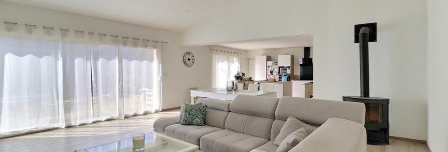 Maison 4 Pièces 140 m² à vendre à Signes (83870)