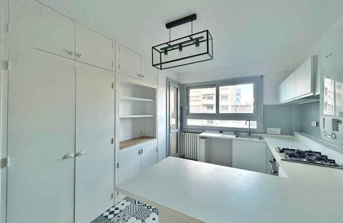 Vente appartement 4 pièces 95 m² Toulouse (31000) — photo 4