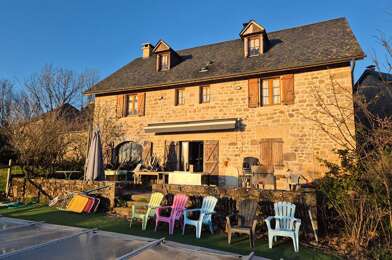 Maison 9 pièces 385000 €