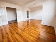 Appartement 112 m² Hyper-centre de Verneuil 3 chambres séjour double  2 parkings — photo 2
