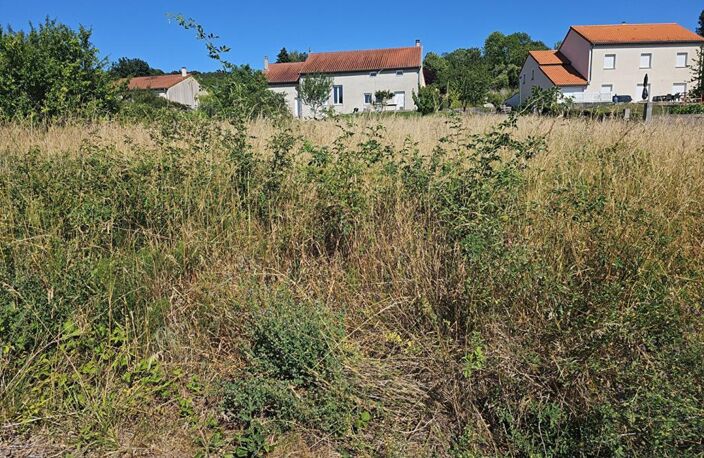 Terrain constructible viabilisé  de 7 ares 28  situé à Arry 57 680 — photo 2