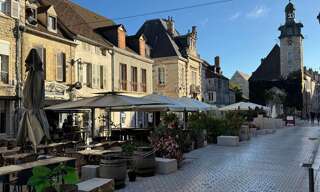 Immeuble  420 m² à vendre à Dijon (21000)