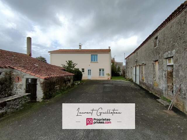Ensemble immobilier Secteur La Verrie 13 pièces 266 m2 — photo du bien