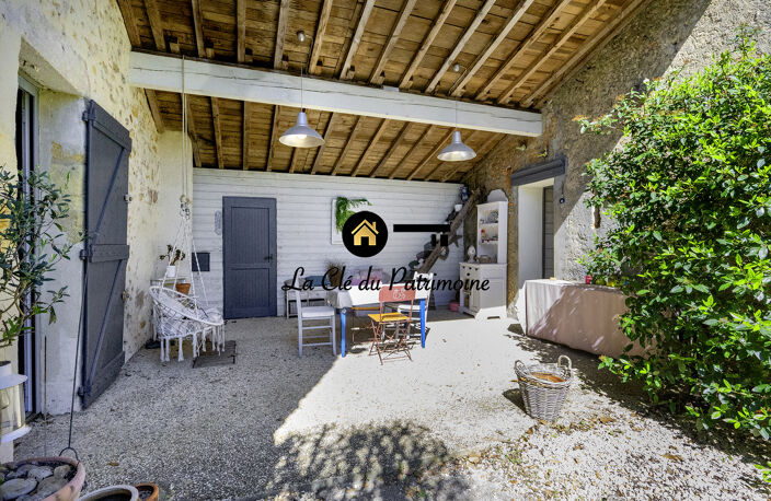 MAISON EN PIERRE 170 m2 - DEPENDANCE  100 M2 -TERRAIN  765 m — photo 2