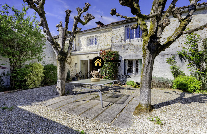 MAISON EN PIERRE 170 m2 - DEPENDANCE  100 M2 -TERRAIN  765 m — photo 3