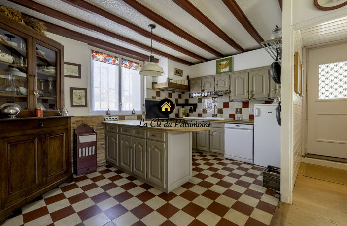 MAISON EN PIERRE 170 m2 - DEPENDANCE  100 M2 -TERRAIN  765 m — photo 5