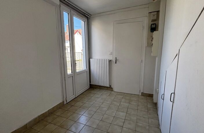 Maison à Salbris — photo 2