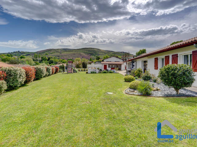 MAISON 183M2 PLAIN-PIED 5 PIECES TERRAIN 1400M2 URRUGNE — photo du bien