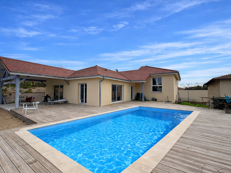 Villa de 194M2 - SONNAY — photo 1