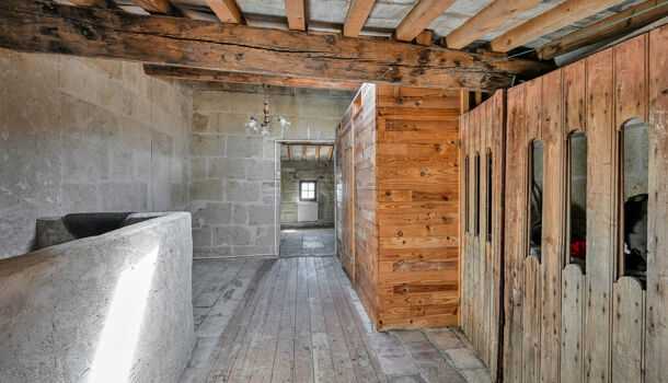 Maison de Village  6 pièces  à vendre Aimargues 30470