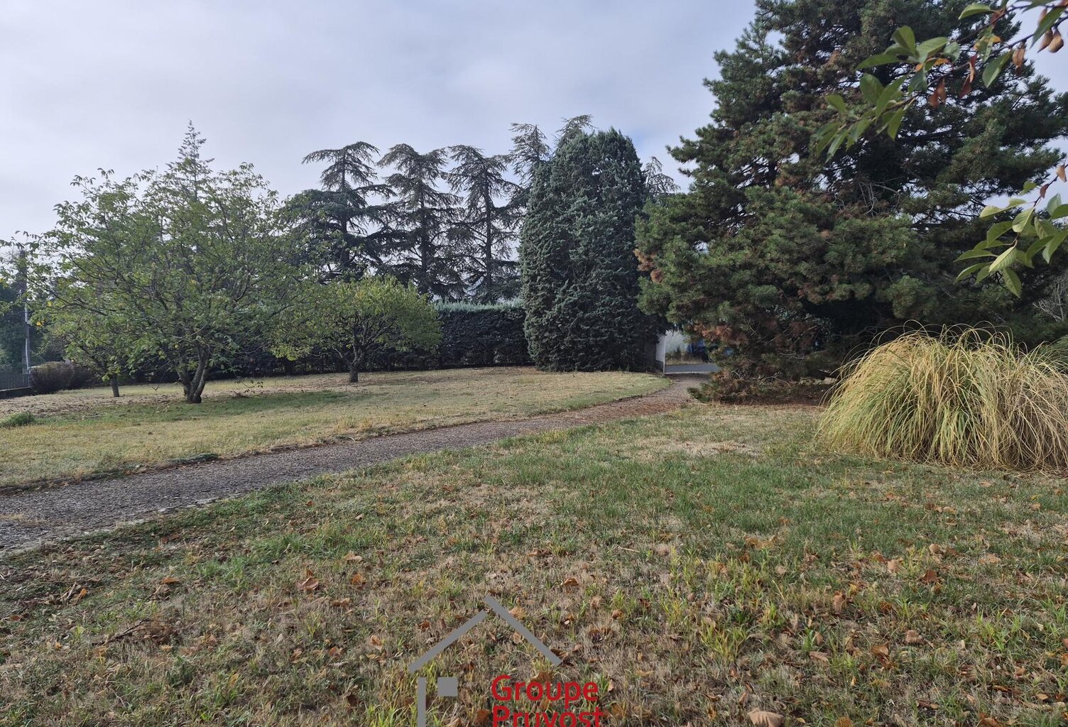 Terrain plat 1013 m² — photo 1