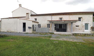 Maison 7 Pièces 247 m² à vendre à Marsais (17700)