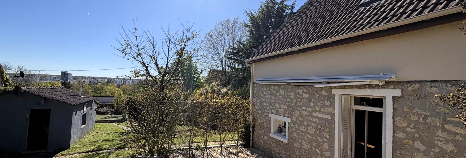 Maison 4 Pièces 100 m² à vendre à Mandres-les-Roses (94520)