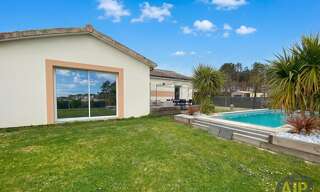 Maison 5 Pièces 90 m² à vendre à Brach (33480)