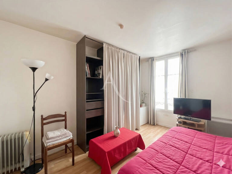 INVESTISSEMENT STRATÉGIQUE : T1 MEUBLÉ + CAVE À ARGENTEUIL — photo 1