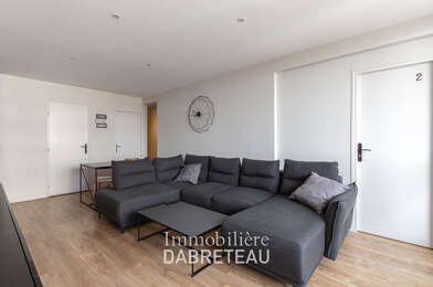 Appartement 7 pièces 535 €