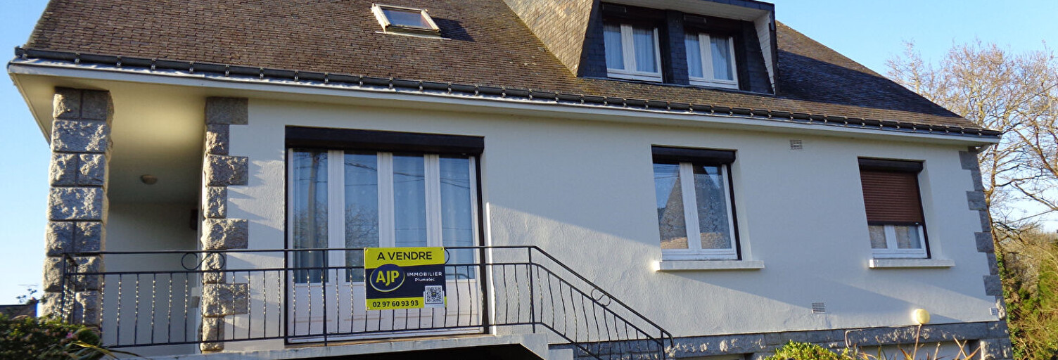 Maison 8 Pièces 145 m² à vendre à Plumelec (56420)