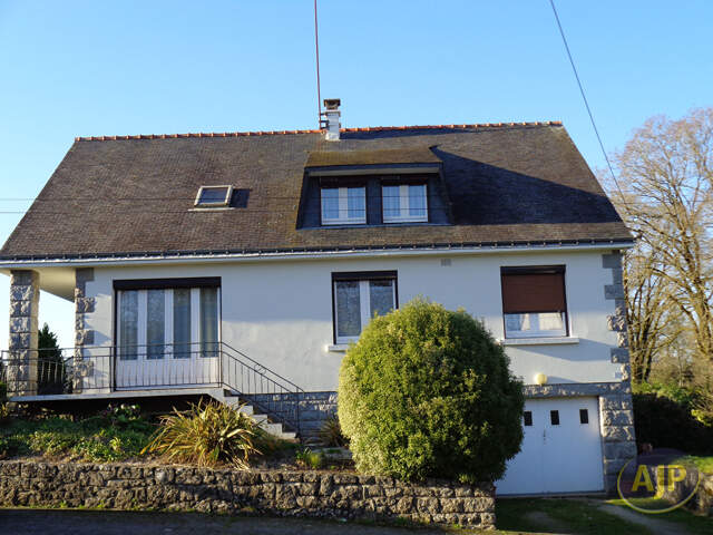Maison Plumelec 8 pièce(s) 115 m2 — photo du bien