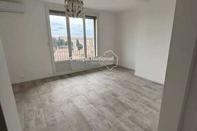 Appartement 3 pièces 750 €