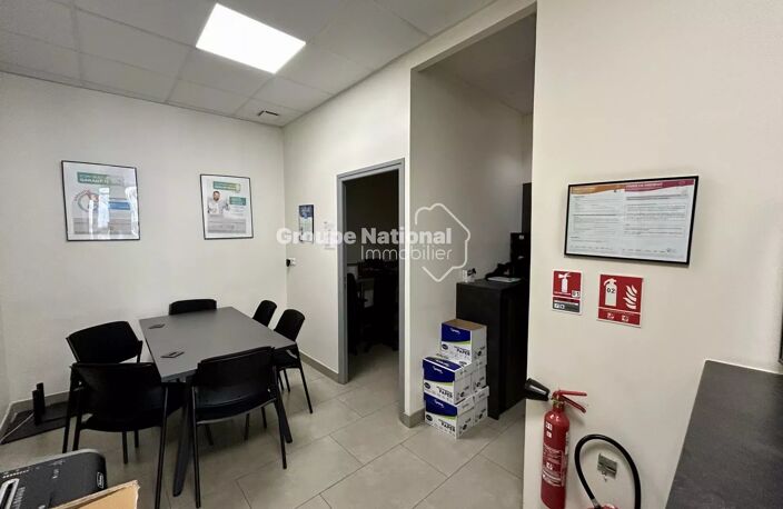 Local commercial centre-ville — photo 4
