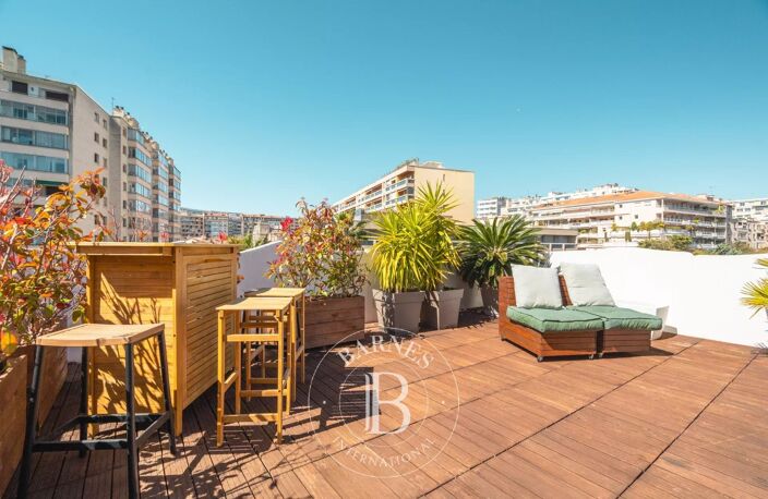 Vente - Appartement Toit terrasse - Résidence fermée - Marseille — photo 3