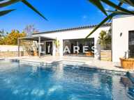 SÉRÉNITÉ - Villa T5 de plain pied de 150m2 - Piscine - Garage 30 — photo 4