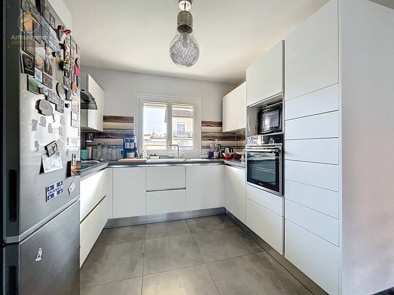 Maison Familiale 6 pièces avec Jardin et Dépendance — photo 1