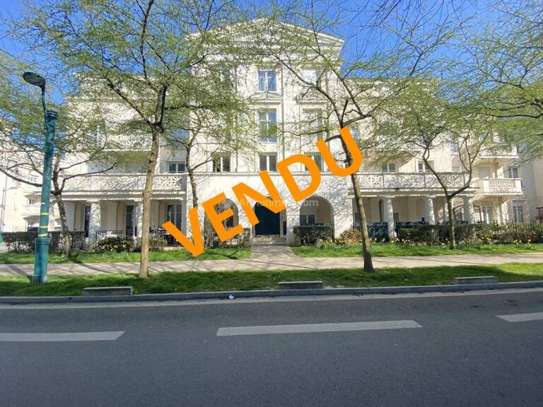 APPARTEMENT 4 PIÈCES LUMINEUX AVEC BALCON – VALLEE SHOPPING — photo 1