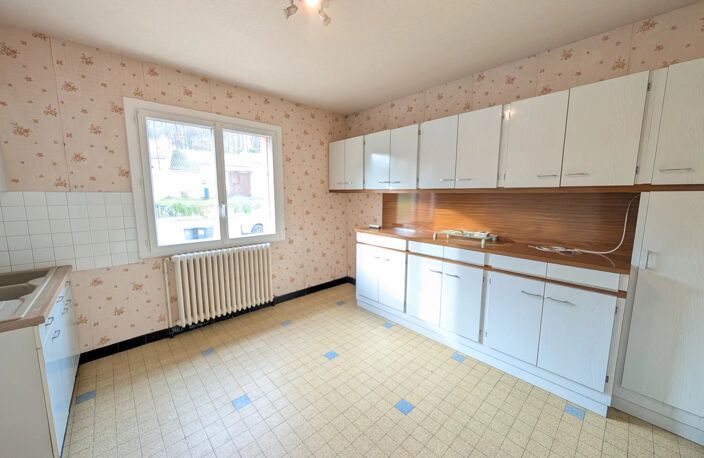 Vente maison 6 pièces 136 m² Civaux (86320) — photo 2