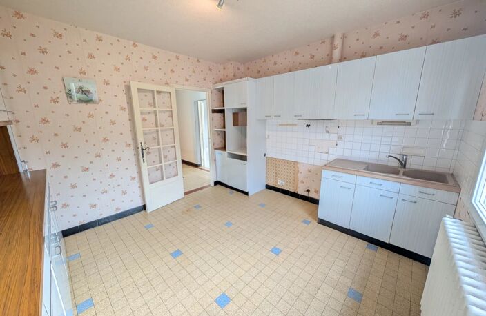 Vente maison 6 pièces 136 m² Civaux (86320) — photo 4