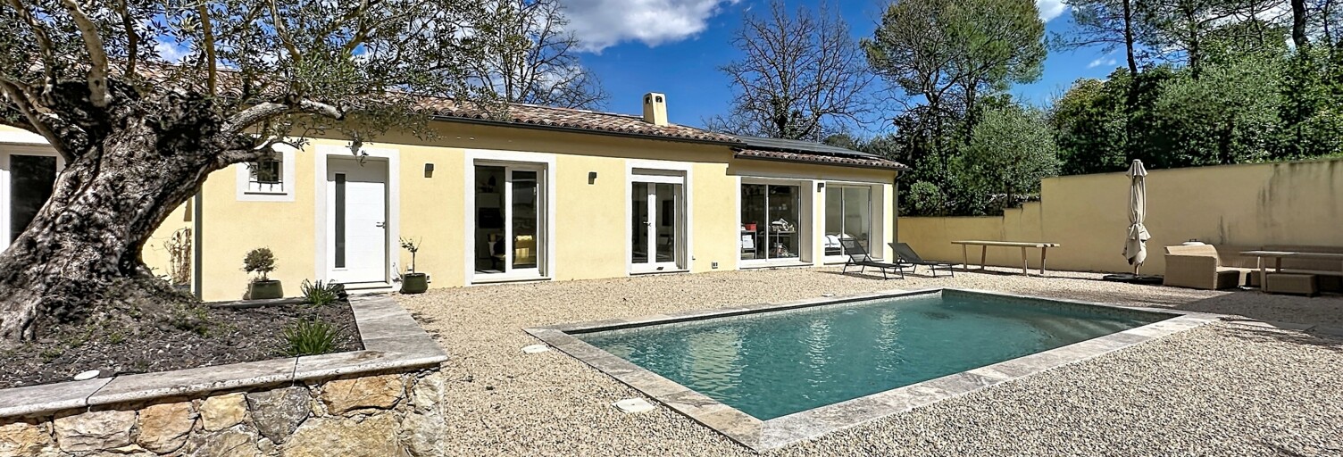 Maison 6 Pièces 145 m² à vendre à Fayence (83440)