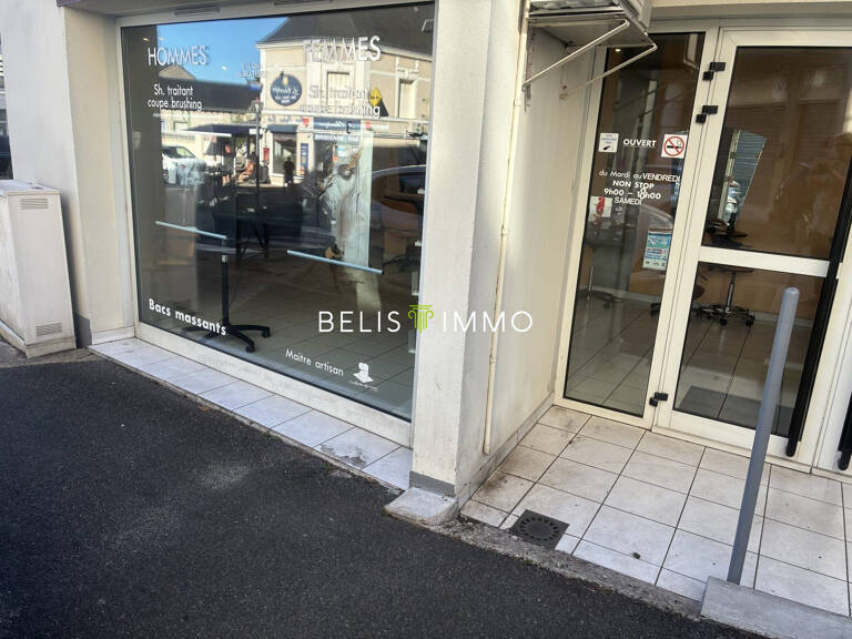 LOCAL COMMERCIAL — photo 1