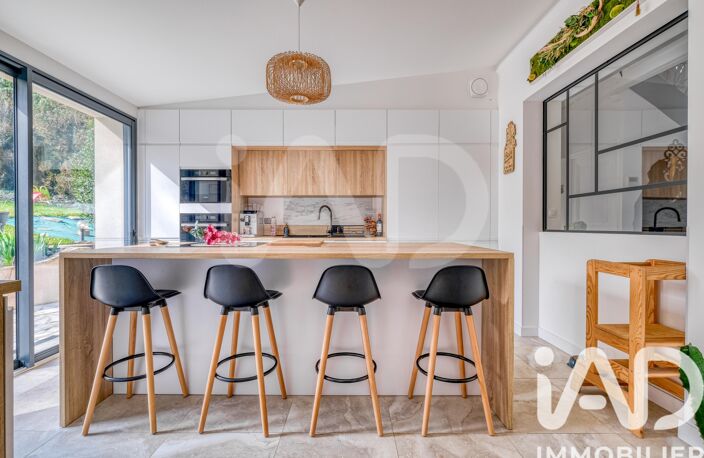Vente Maison/villa 9 pièces — photo 5