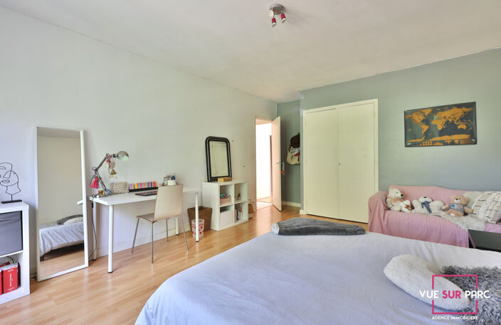 Belle maison familiale  au coeur de la verdure — photo 5