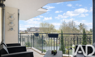 Appartement 3 Pièces 69 m² à vendre à Saint-Cyr-l'École (78210)