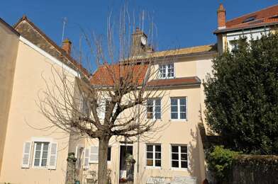 Maison 8 pièces 225000 €