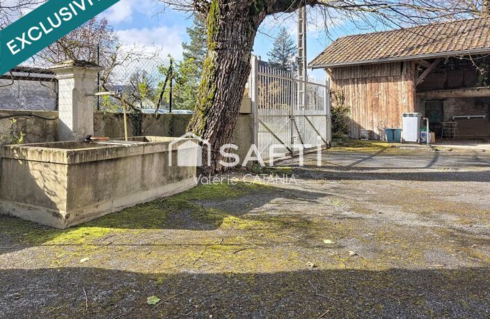 Saint-Siméon-de-Bressieux- Ancien corps de ferme à rénover de 160m² habitables avec dépandances — photo 3