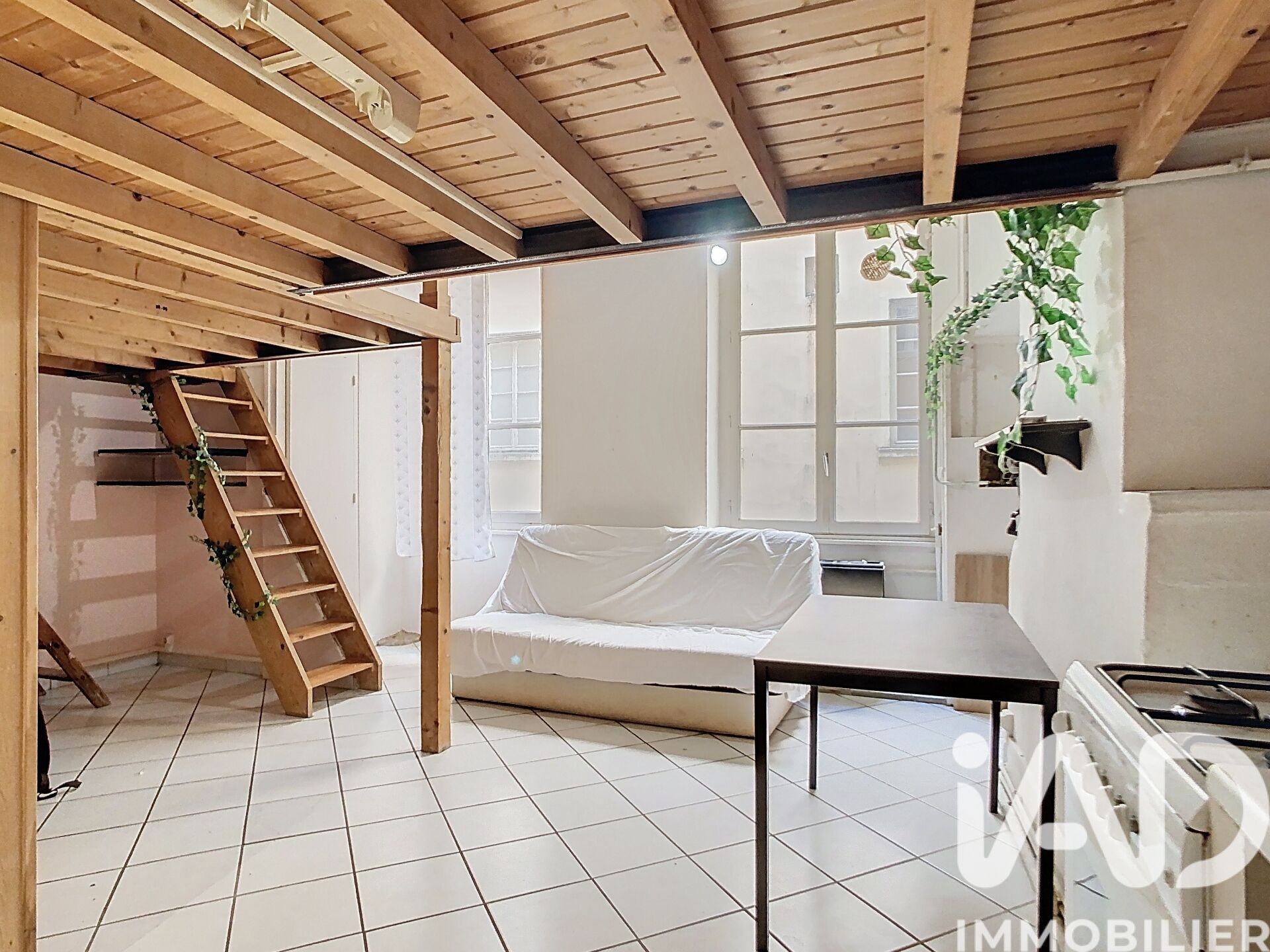 Vente Appartement 1 pièce - Photo 2