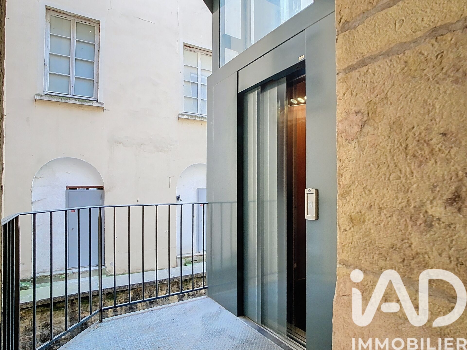 Vente Appartement 1 pièce - Photo 5