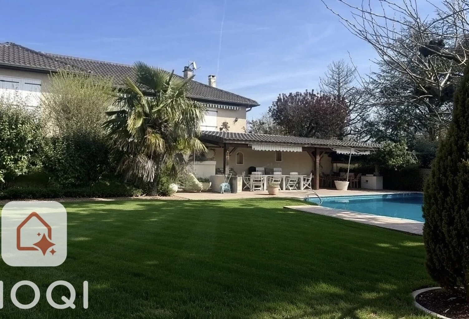 Belle maison familiale avec piscine et vue dégagée — photo 1